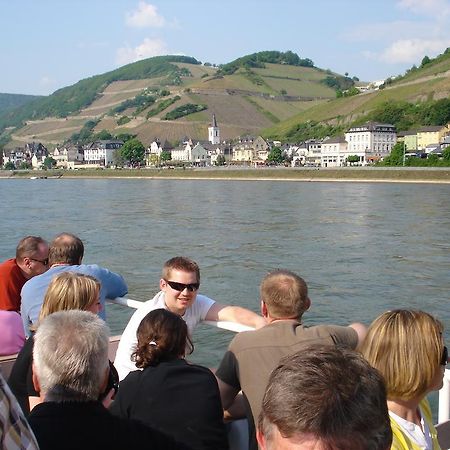 Hotel Gasthof Schuster Und Gaestehaus Rüdesheim am Rhein Exteriör bild